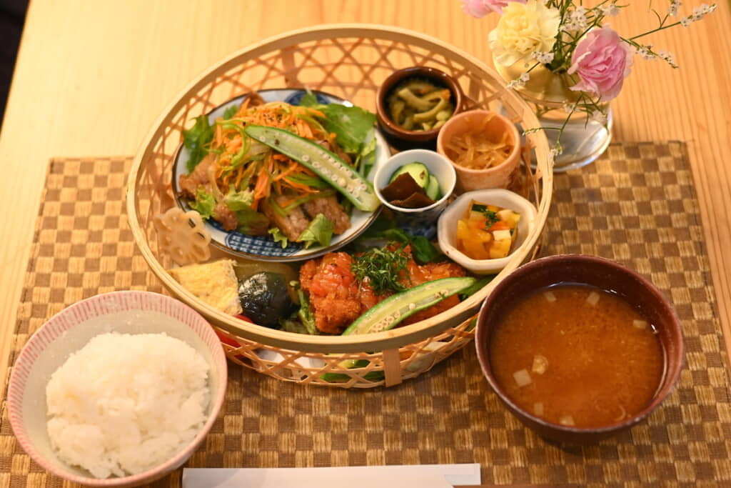 和食ランチも紹介