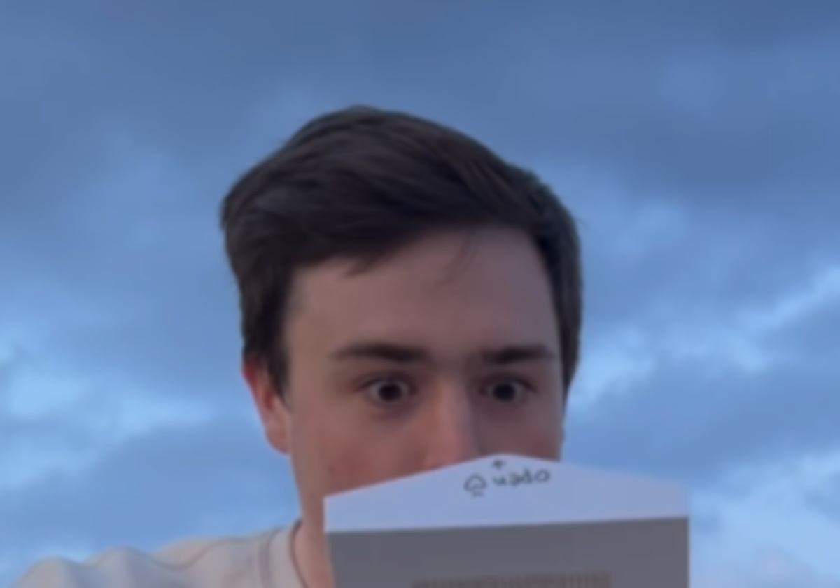 「妊娠は難しいかも」と言われた国際結婚の妻、夫に伝えたのはまさかの……　410万再生の光景に「はぁあああ泣ける」「最高過ぎて」（2/3） | ライフスタイル ねとらぼ