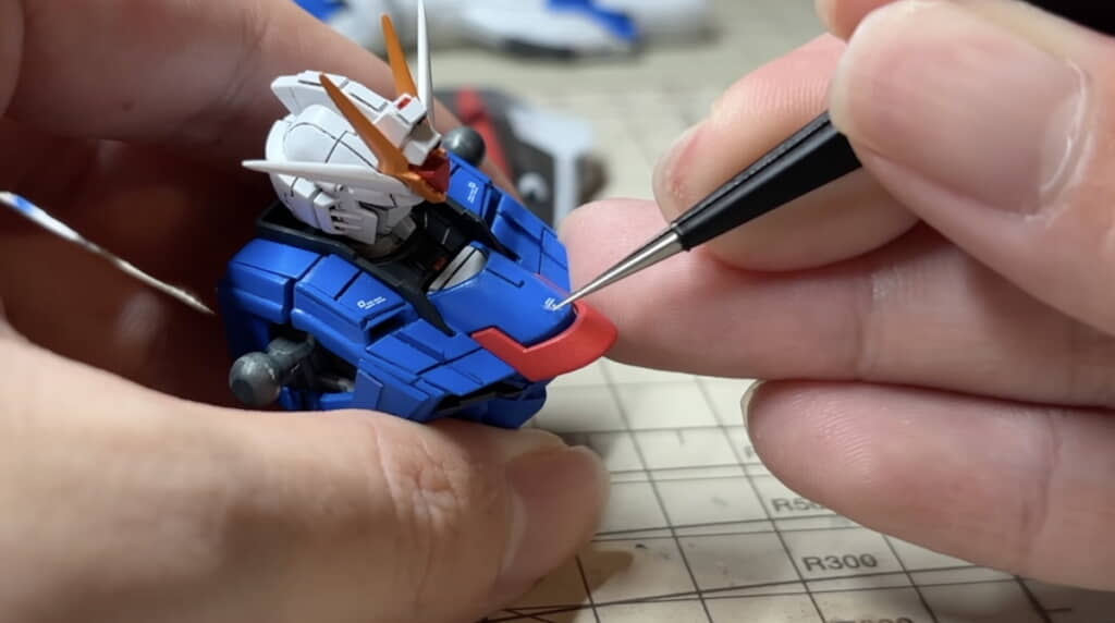 透明部分を剥がす