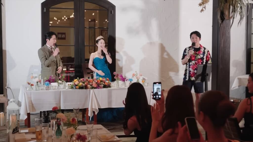 ハワイで結婚式を挙げたオリラジ藤森慎吾と妻・ミヅキ