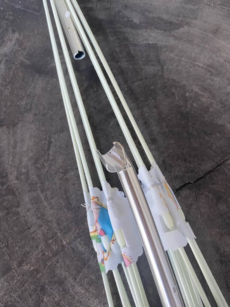 壊れてしまった傘