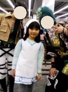 画質も含め、時代を感じさせるコスプレ写真