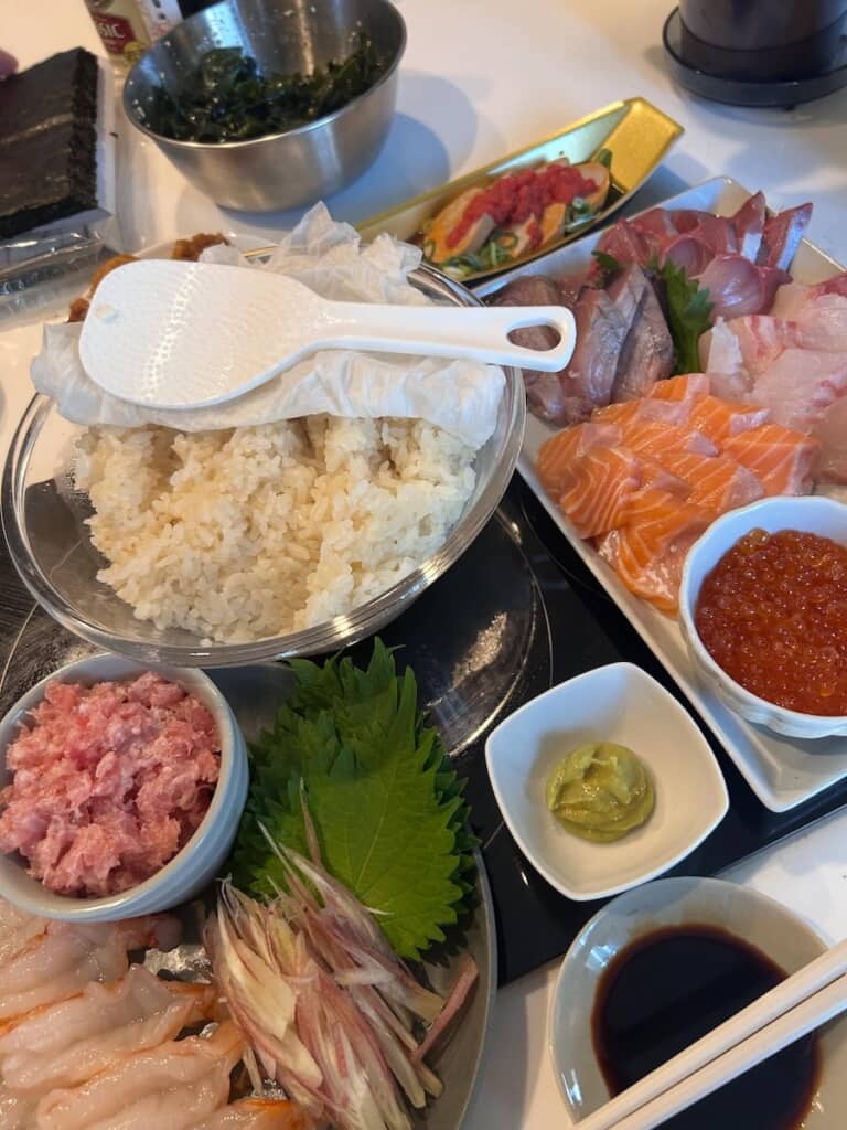 豪華な手巻き寿司セット