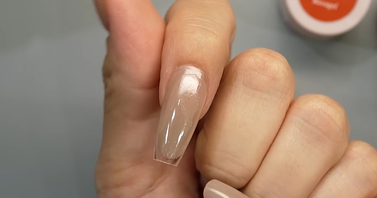 ネイルのプロが夏っぽいデザインで仕上げたら……「天才だ」　ヤバい完成形に「一目ぼれ」「初めて見ました！」（1/3） | 美容 ねとらぼ