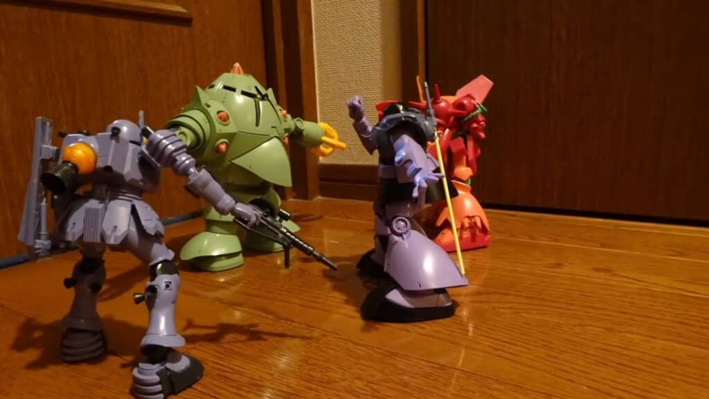 やっと通じ合うガンプラたち