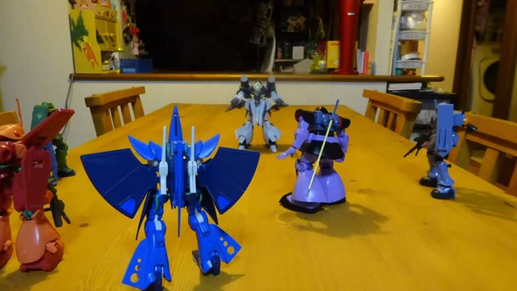 メディアのもくろみは一体……？