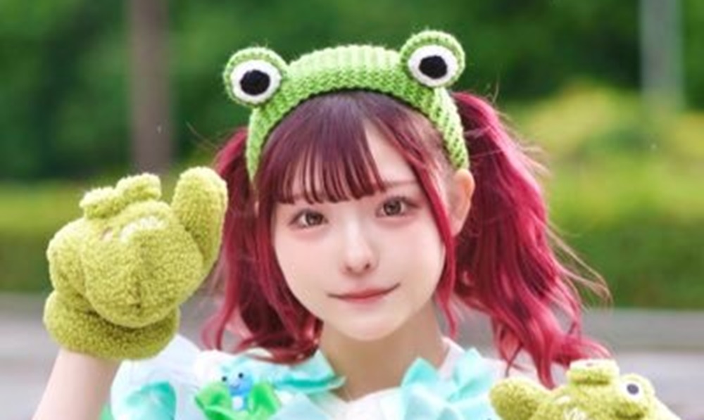 値下げしました【←13800円】ミャクミャク風コスプレ！ 年末イベントに！ ミャクミャク コスプレ衣装 忘年会 余興 お値下げ対応します - メルカリ