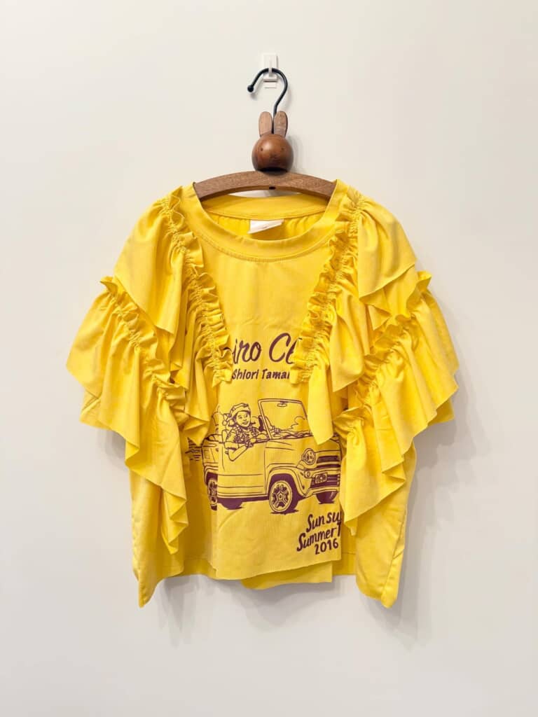 たっぷりフリルのオシャレトップスに……!!