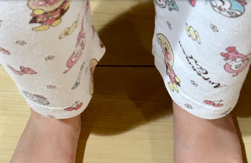 アンパンマンのパジャマを着た娘ちゃん