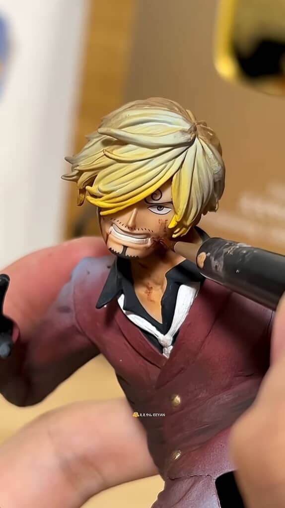 サンジの顔を塗って出血を表現