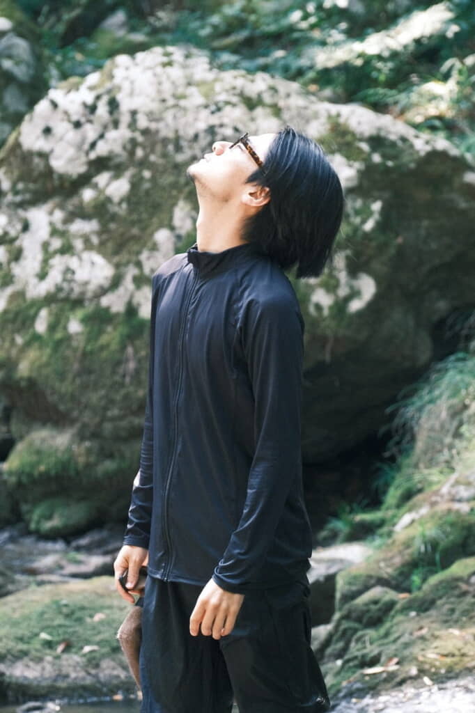 透明感あふれる……おじさん