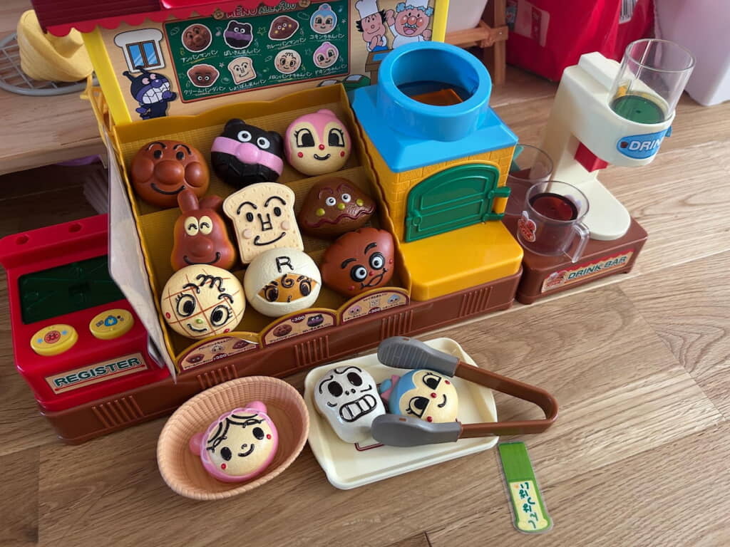 中古ショップで購入したとは思えない美品
