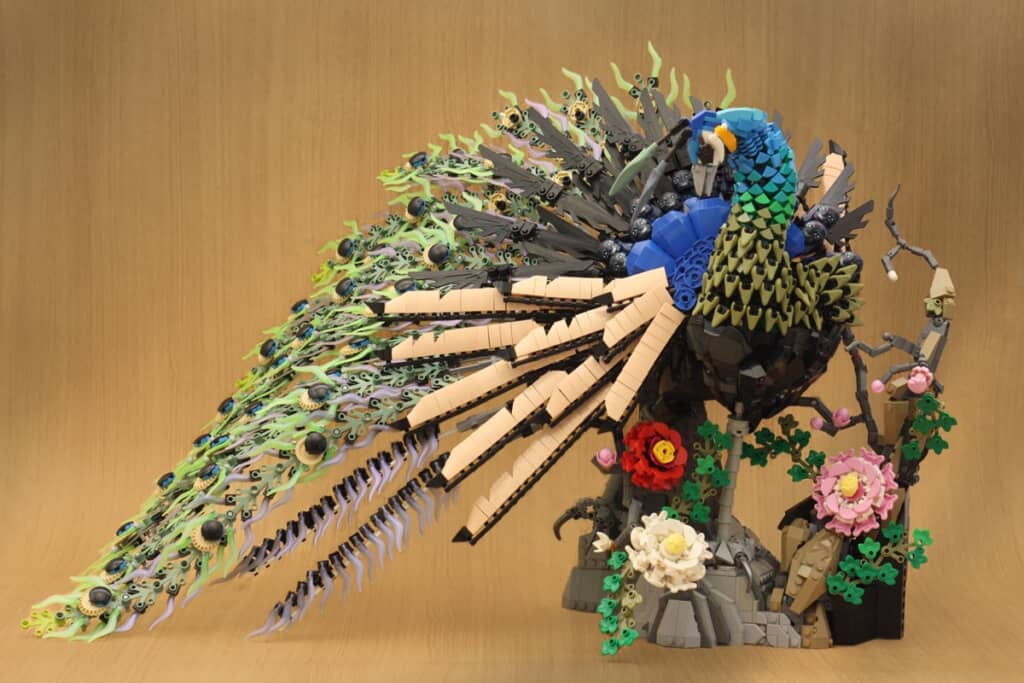 岸駒の孔雀図を参考にしたレゴ作品