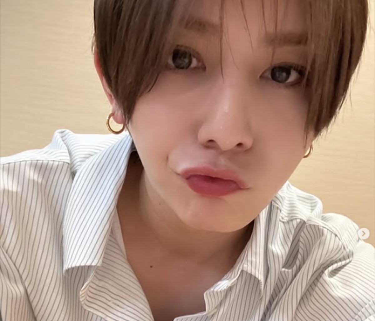 山田涼介、1泊4日弾丸サウジアラビアのオフ公開　家族旅行でもかぶったキャップ着用　おそろいで買うファンも（1/3） | ファッション ねとらぼ