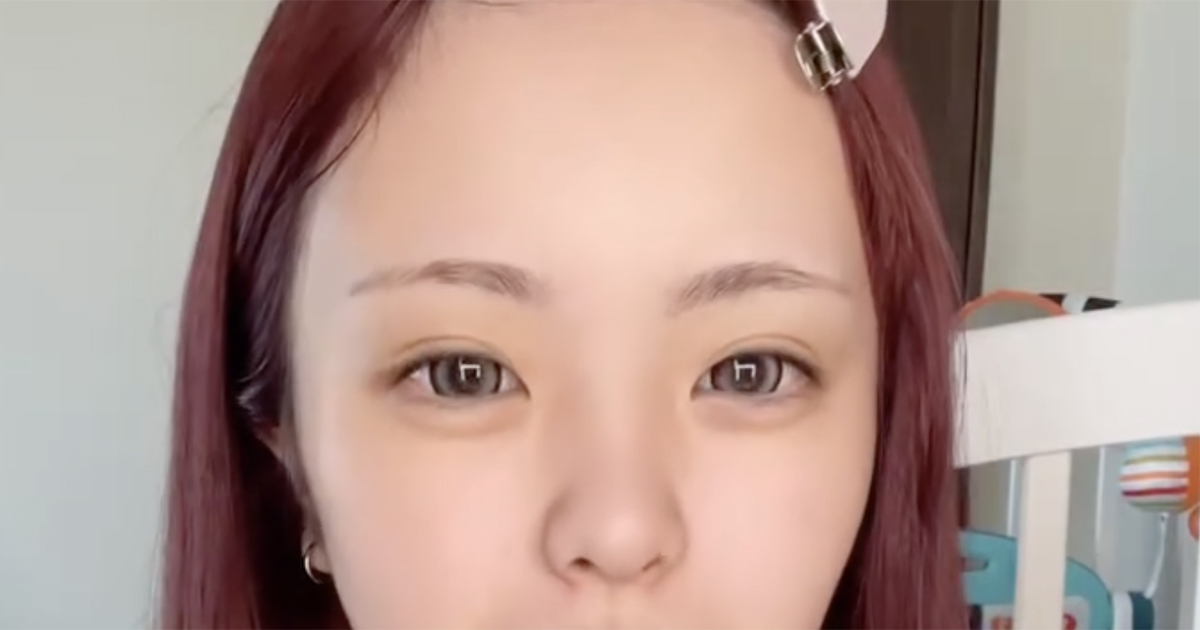 元“平成ギャル”の34歳ママが、16歳娘にメイクをしたら……　衝撃の仕上がりに「うますぎやろ」「ママと似てるね」（1/2） | 美容 ねとらぼ