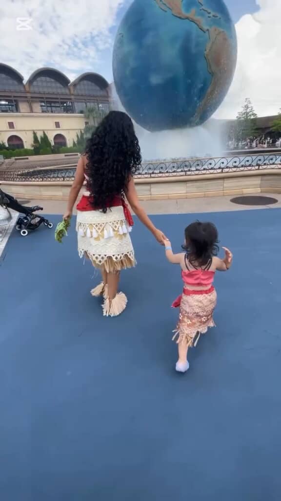 一緒にお散歩中