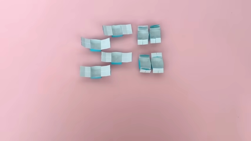 パーツを開いて箱の形にしました