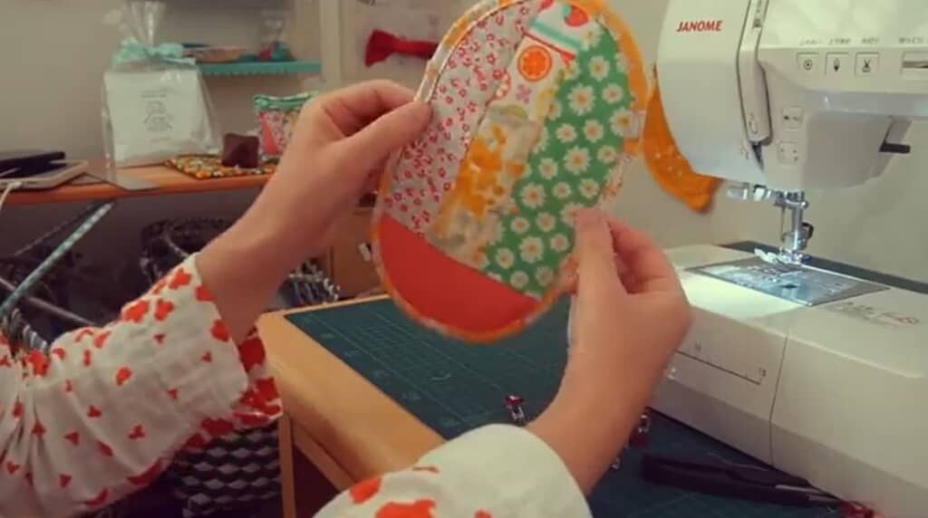 表側からも縫えました