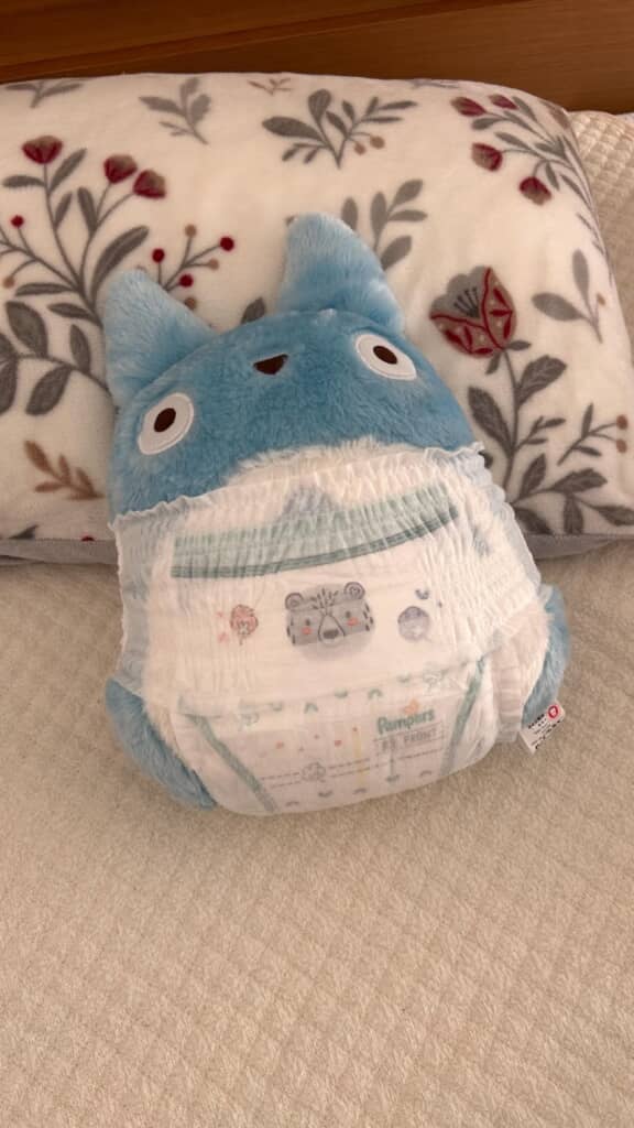 中トトロがオムツしてる！