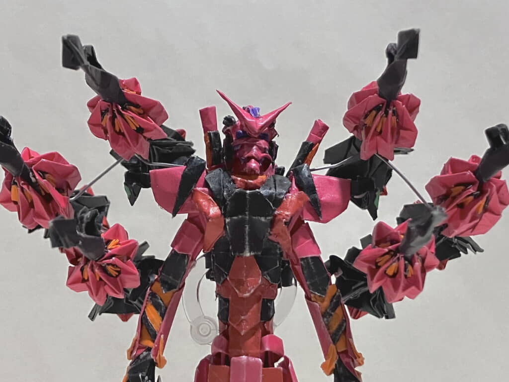 近くで見るとたしかに折り紙！