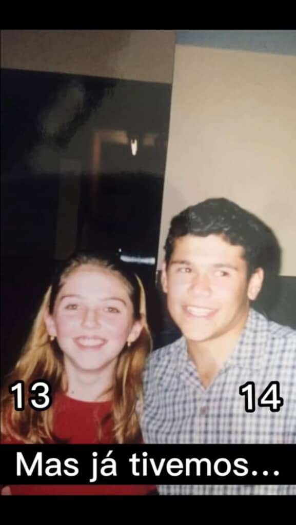 あどけない2人の男女の27年後