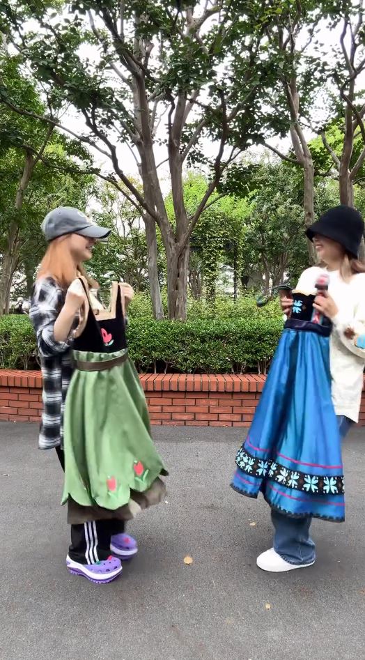 この仮装は……？