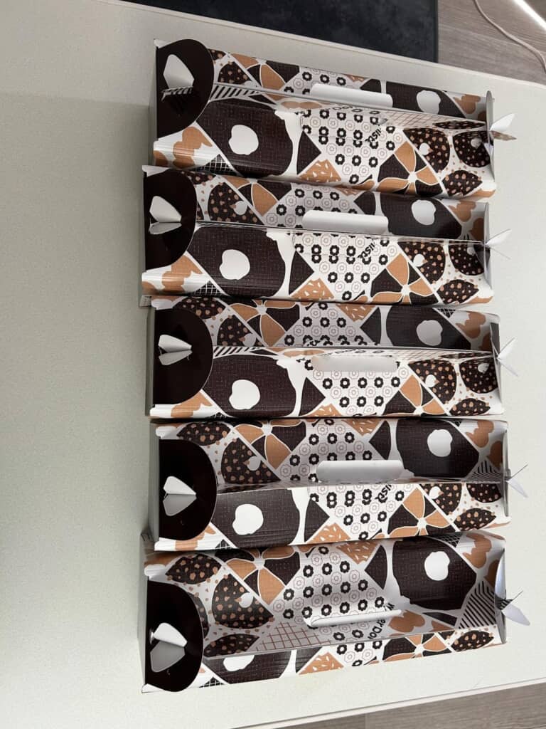 赤ちゃんの100日祝いにママがパパと祝うために買ってきたのは……？