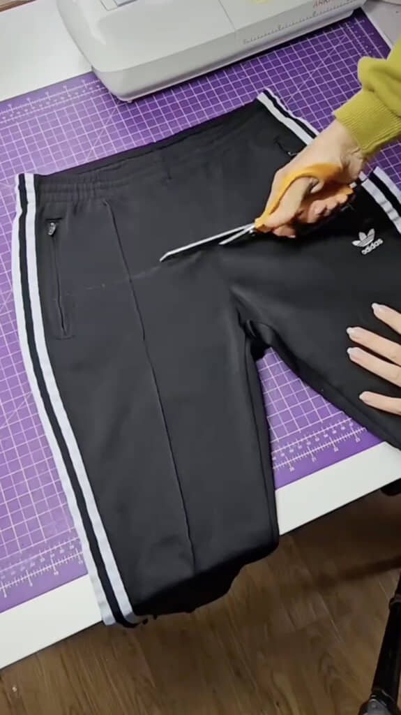 ジャージを大胆にカット