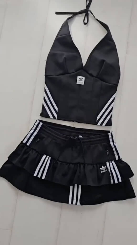 キュート＆スポーティーな水着が完成！