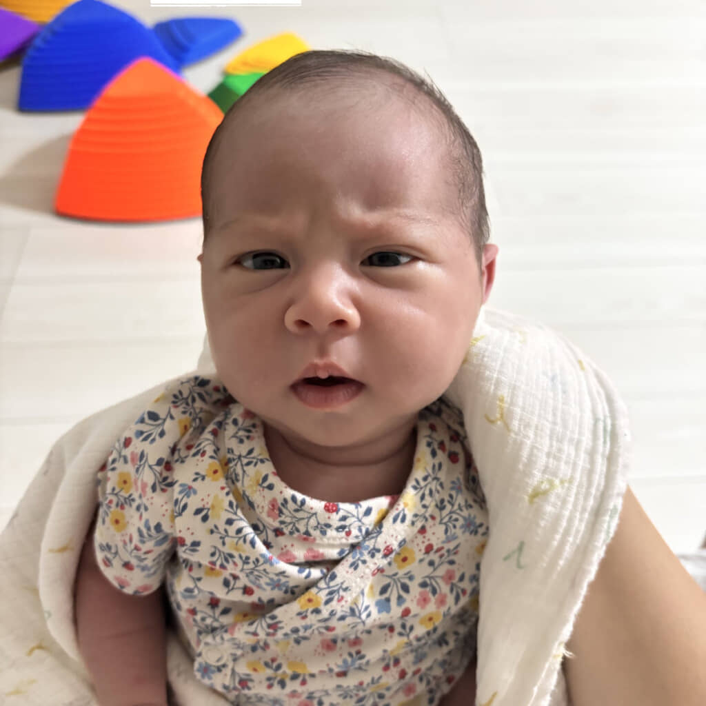 生後2週間の長女ちゃん