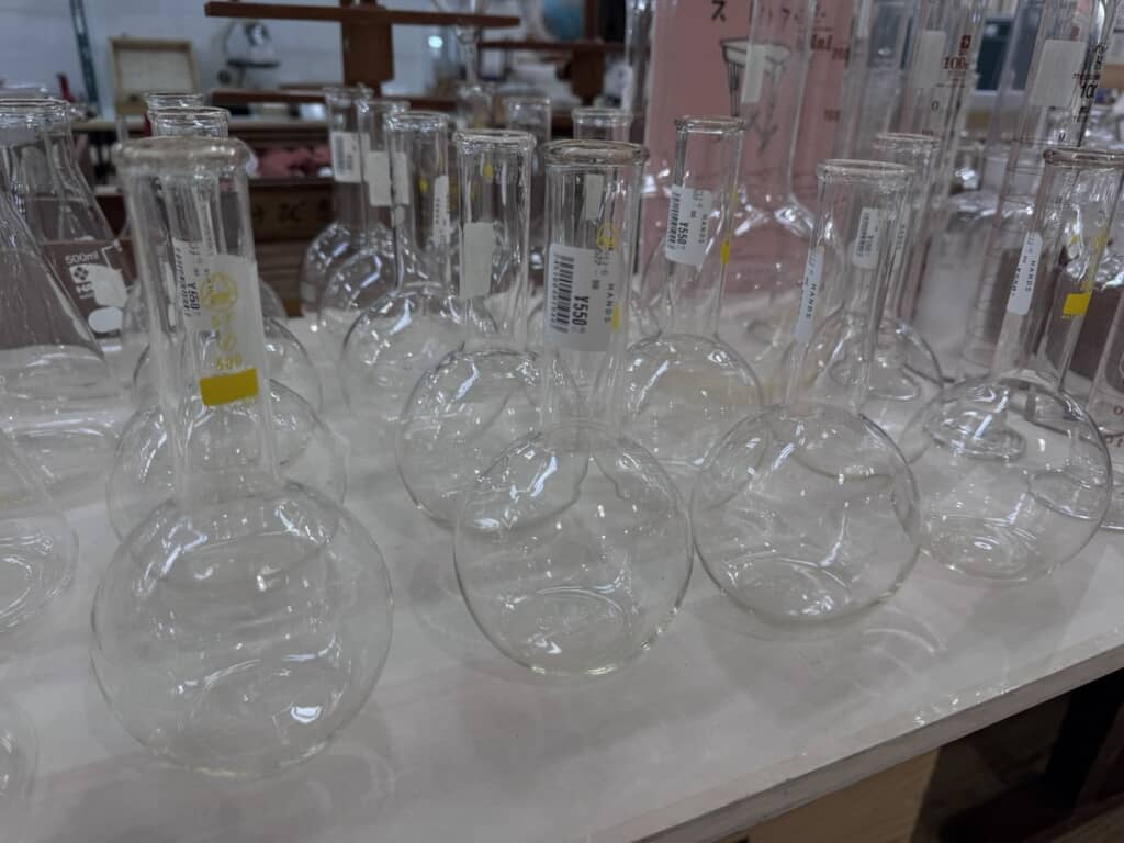 丸底フラスコ（550円）