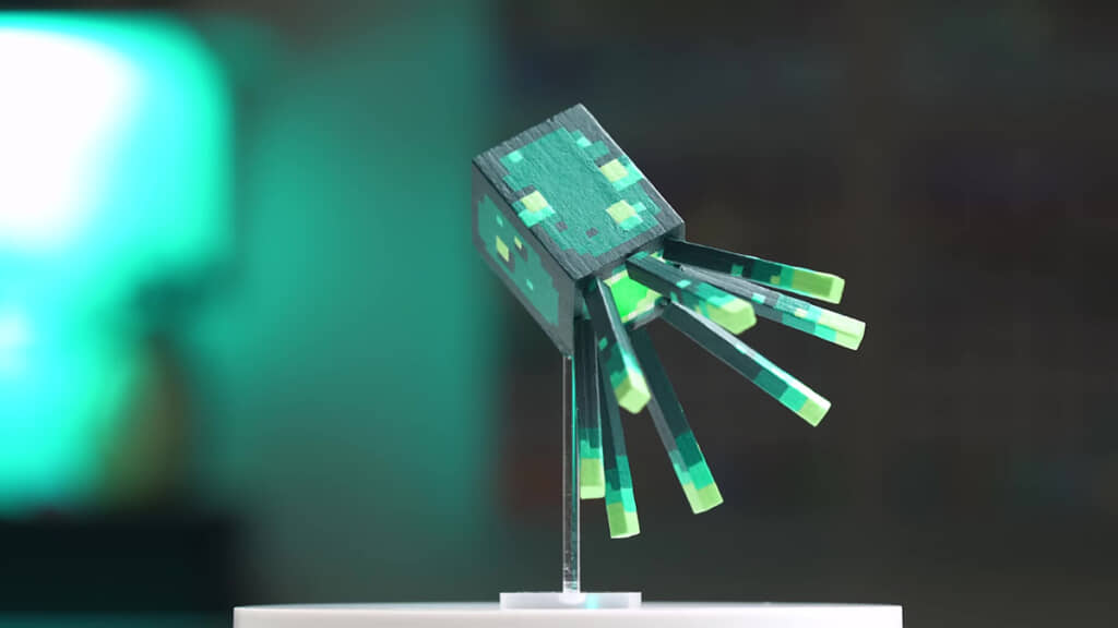 つまようじでできたヒカリイカ、完成