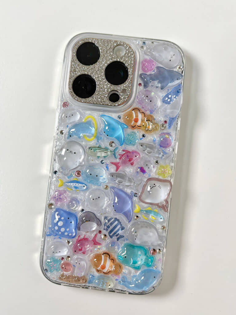 水族館のシールでデコったケース