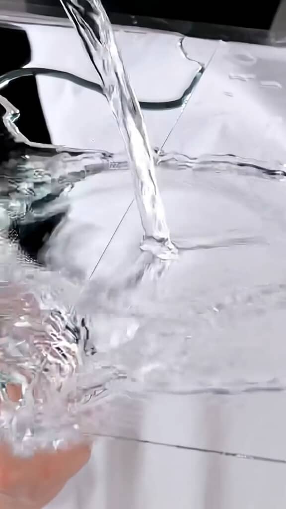 水を張ってムードを増す