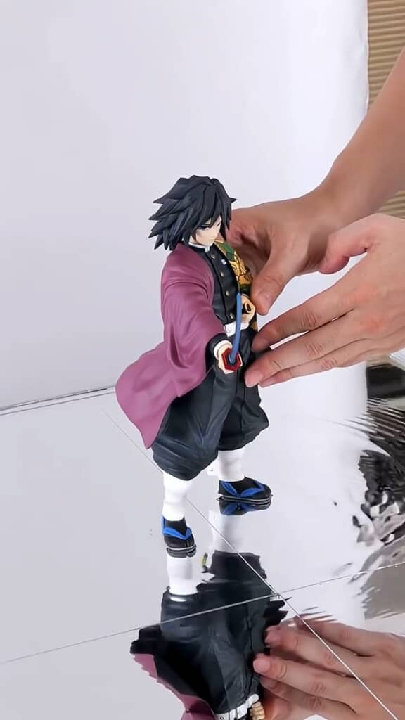 フィギュアを立てた時点でムード満点