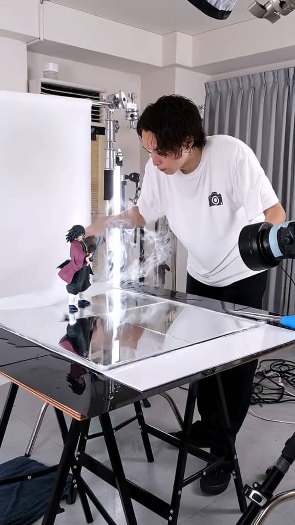 スモークも炊いてムードを高めます