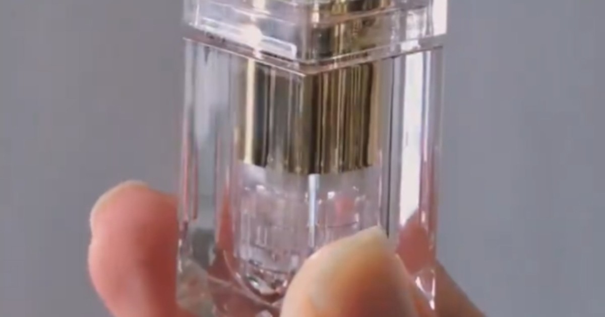 口紅を回すと……「なにこれ!?」「えええすごい！」　現れた“衝撃の中身”が110万再生「めっちゃ欲しい」（1/2） | カルチャー・アート ねとらぼ