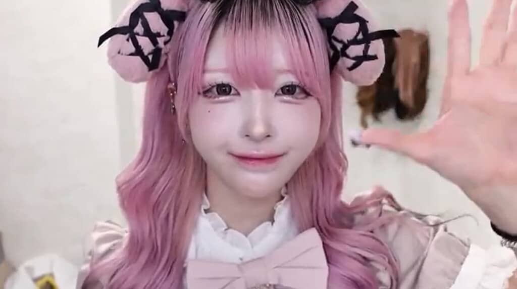 「闇落ちマイメロディ」メイクの完成です