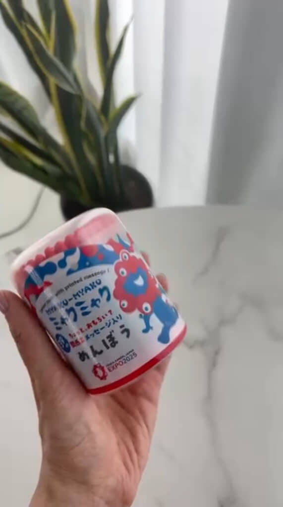 注目を集めたミャクミャク綿棒