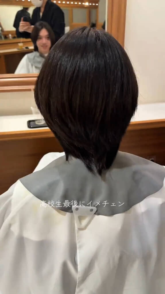 かなり髪を伸ばした状態での来店です