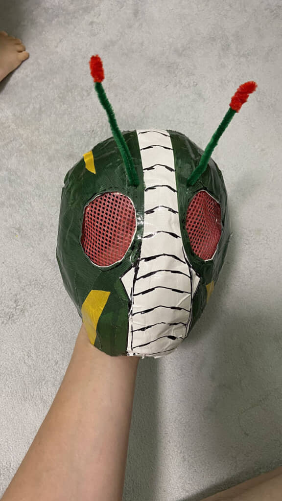 デザインを整えて完成。メッシュがちょうどのぞき穴として機能する