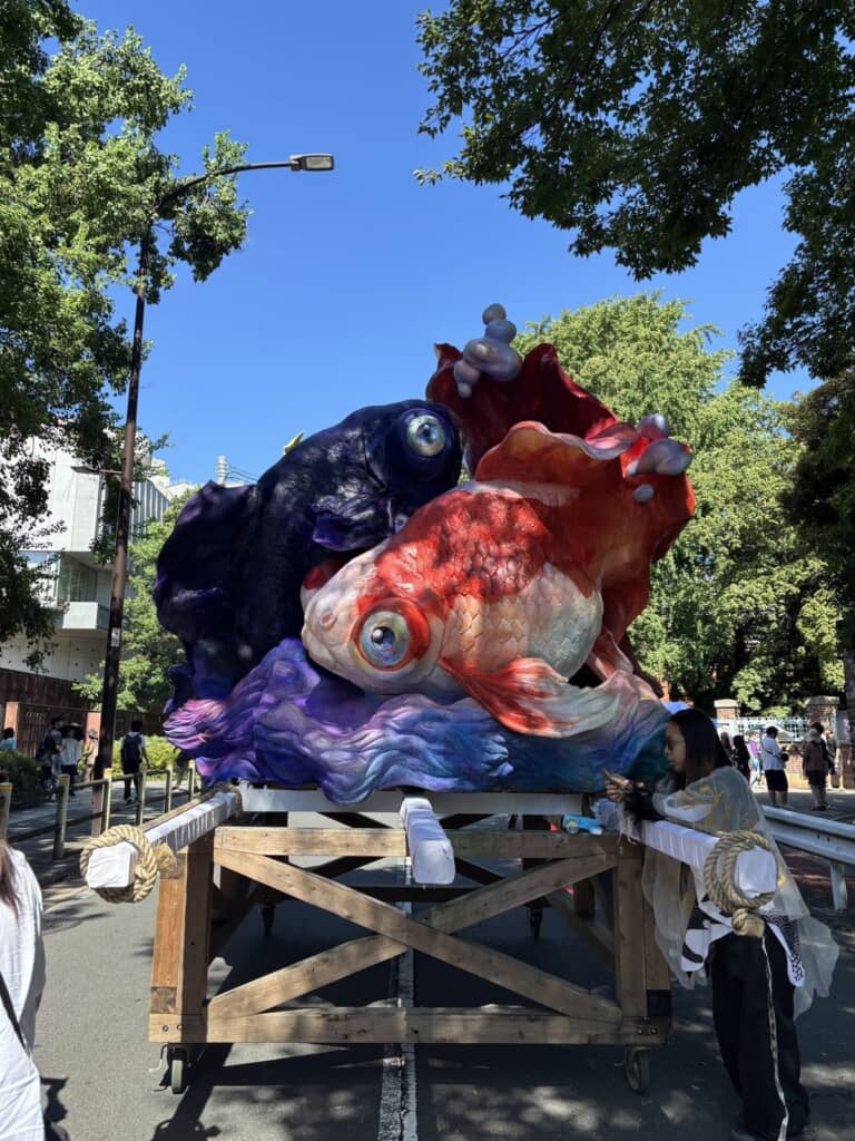 金魚神輿が完成！