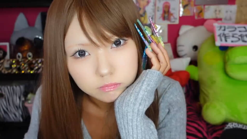 きれいなお姉さんだ……！