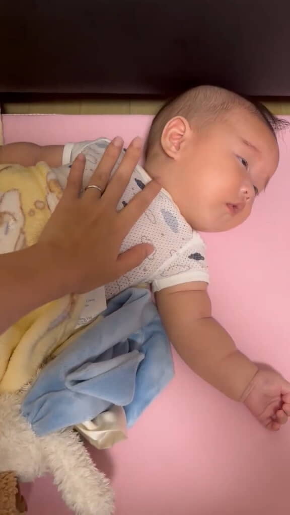 まぶたが落ちてきました！