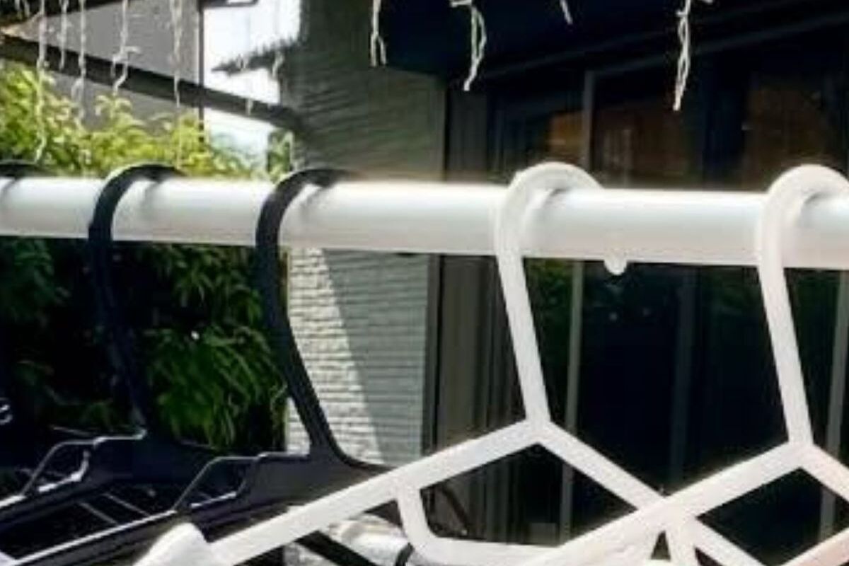 万博帰り“大量の洗濯物”に追われるも→干したら……　思わぬ光景に「羨ましい」「テンションあがりますね」 | ライフスタイル ねとらぼ