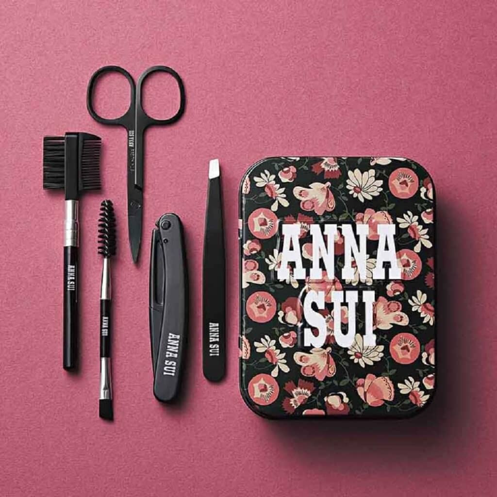 「アナ スイ コスメティックス」フラワー缶ケース＆眉毛グルーミング5点セット