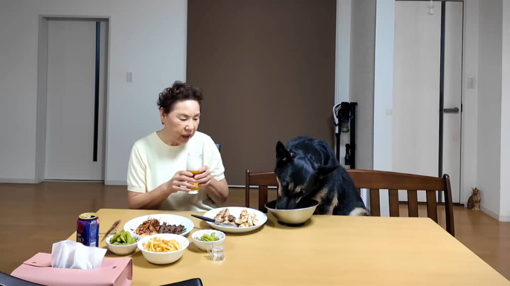 ……おいしそうにパクパク