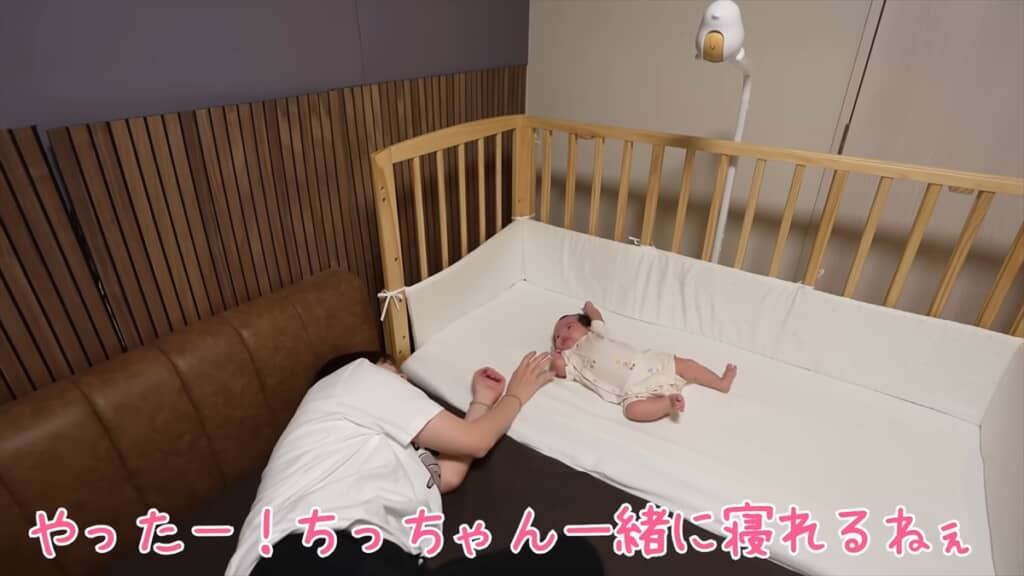 赤ちゃんと一緒に寝るために夫婦が部屋を模様替え