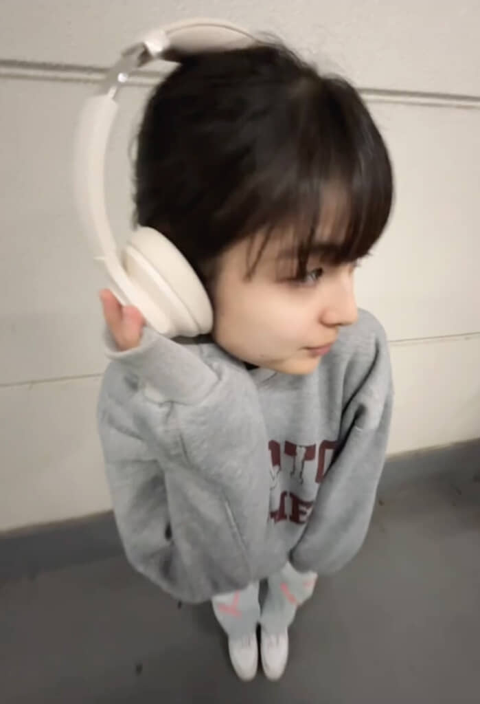 小さな女の子がこんなに大きくなりました