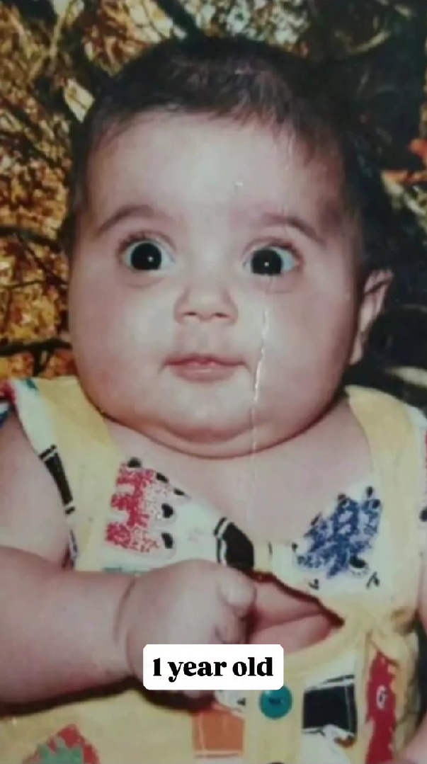 まんまるお目々の1歳女の子→26年後……　大人の女性への成長に反響「わああ！」「ちゃんと努力もしている美しさを尊敬する」【海外】（1/3） | ライフスタイル ねとらぼ